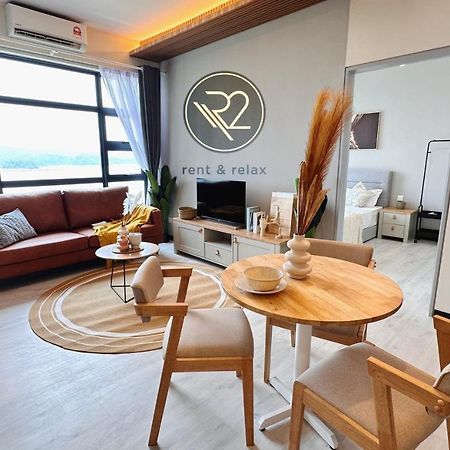 Sea&Pool View Stunning Homestay, Wifi, Netflix Near Malls, Jetty, Convenient Stores Kota Kinabalu Exterior foto